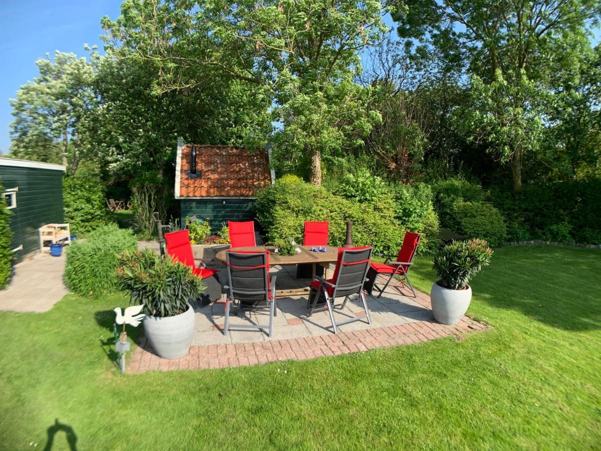 Overnachten In Een Luxe Yurt! Zonnemaire Exterior photo
